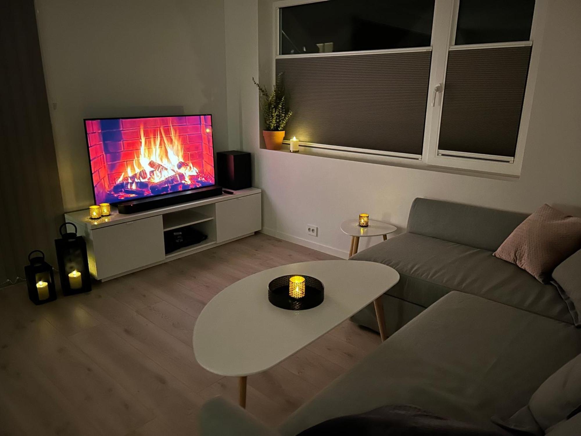 Sorlandsidyll Med Svommebasseng! Apartman Kristiansand Kültér fotó
